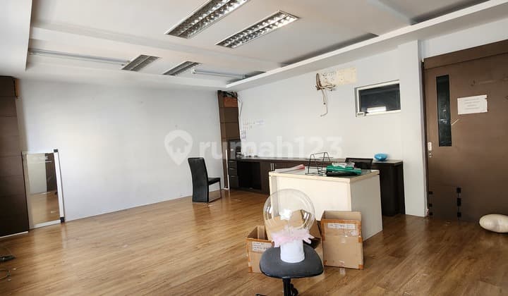 Gudang Elang Laut Siap Huni Ada Area Office