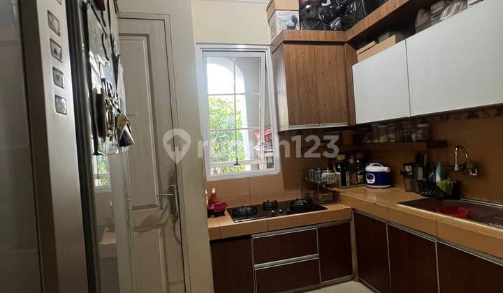 House Casa Goya Residence Kebon Jeruk Semi Furnished