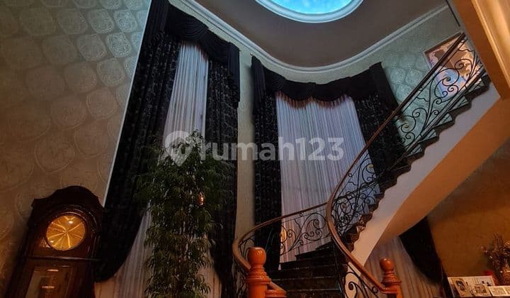 Luxury House Ready to Live In Fully Furnished Pantai Indah Kapuk