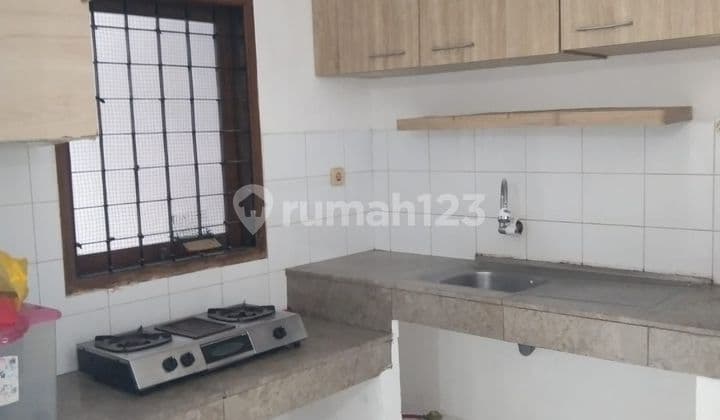 Jarang Ada!! Disewakan Rumah Mungil Di Perumahan Taman Sakura Bandung