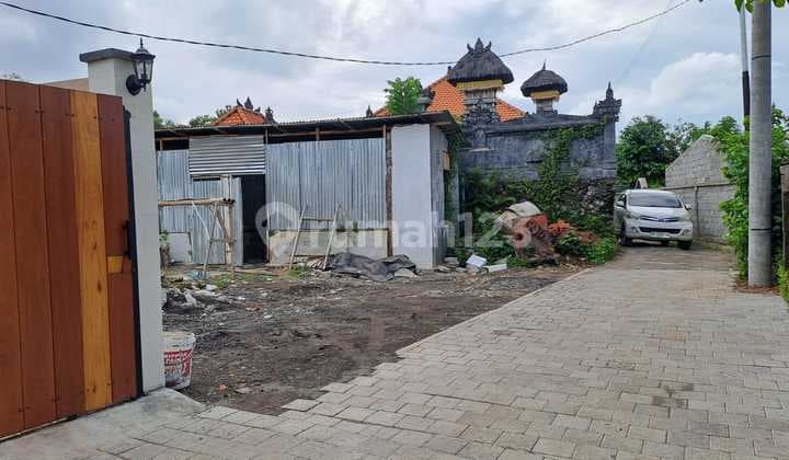 Hot Sadekat Balangan dan Hotel Renaissance