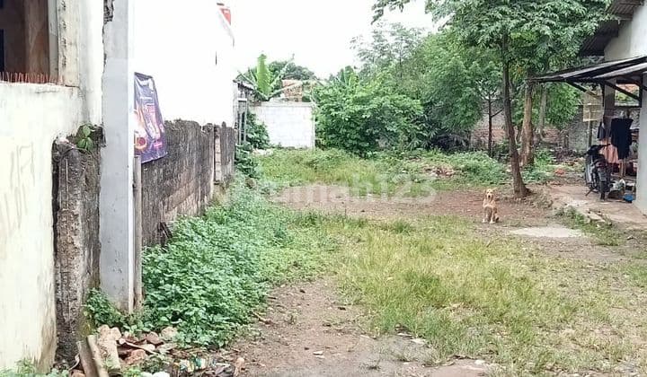 Rumah dijual itung tanah saja , cocok untuk gudang, industri UMKM