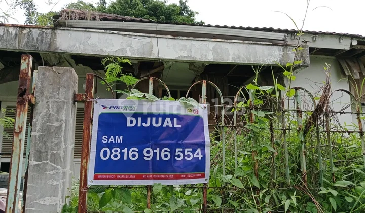 Dijual Rumah LT 244 LB 120 SHM di Cinere Kondisi Rusak Parah Bebas Banjir