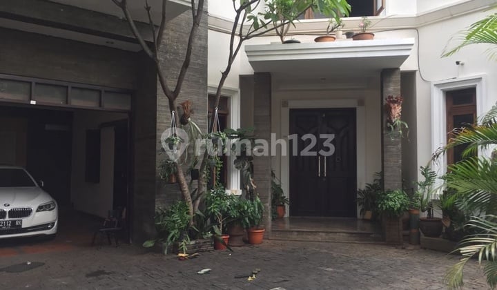 FOR SALE HAJI NAWI RAYA HOUSE