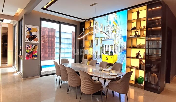 Lakewood Navapark bsd rumah mewah siap huni lokasi sangat strategis