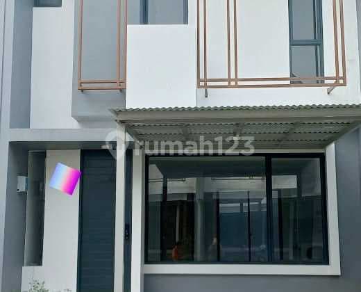 For Sale New Yuticha House in BSD, Cluster Environment, Most Strategic Central BSD Location.