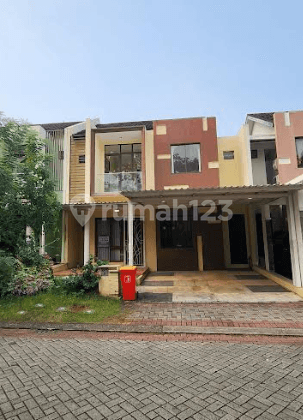 Rumah Bagus Hadap Boulevard di Foresta Primavera Bsd City