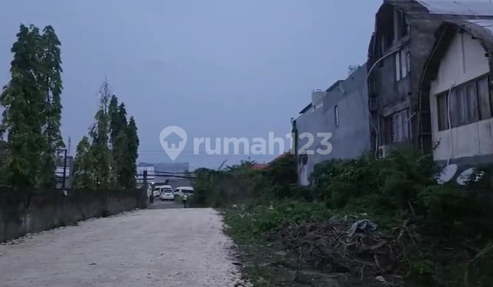 Dijual Tanah di Dewi Sri - Bali: Pusat Turis, Shopping, Kuliner, Entertainment, Perbankan & Hotel