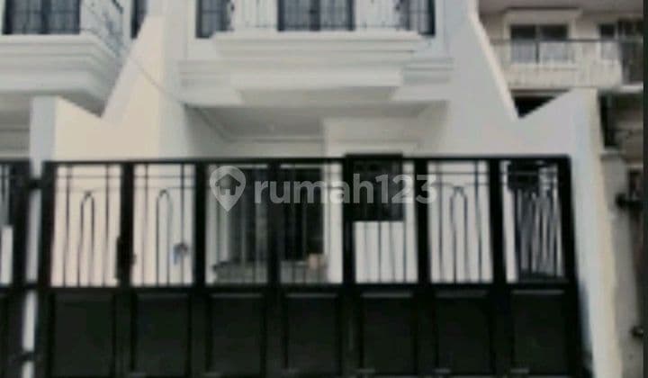 Rumah Cipinang Cempedak Jakarta Timur