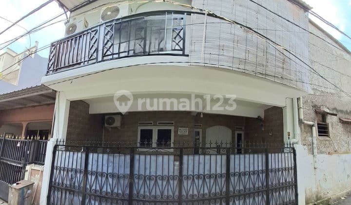 Rumah Perumnas Klender Jakarta Timur