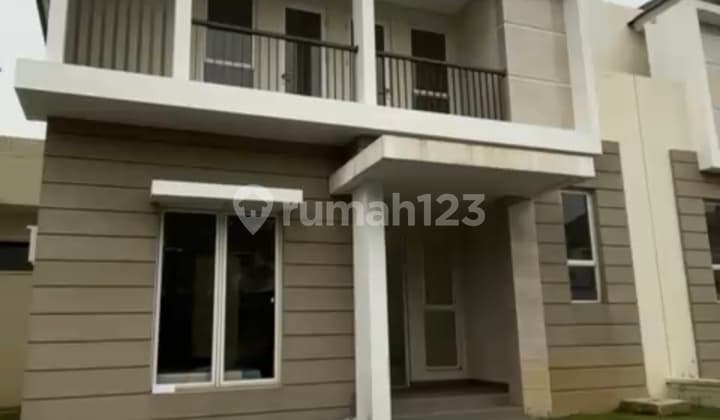 2-Storey Luxury House 9x20 in Giri Suvarna Sutera Cluster, Tangerang