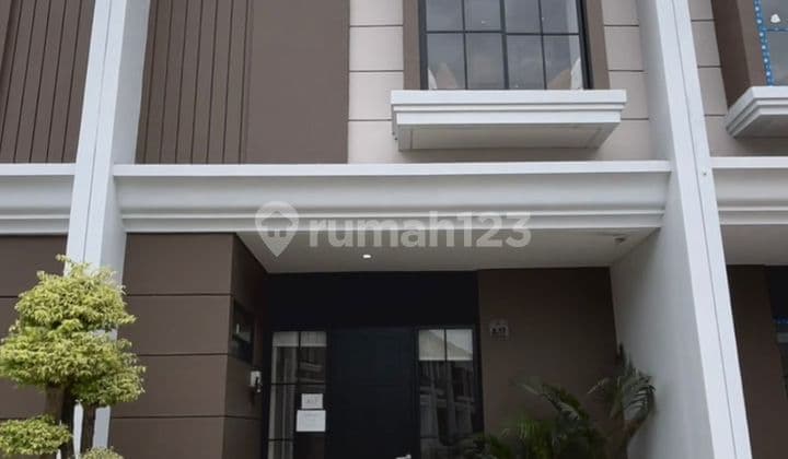 Rumah Tengah Kota Surabaya R1 Eastpoint Dekat Galaxi Mall