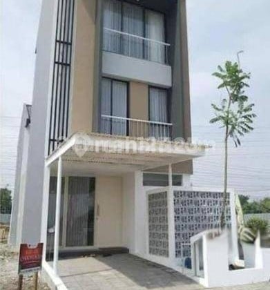 Royal residence wiyung surabaya, DP hanya 20 juta langsung huni