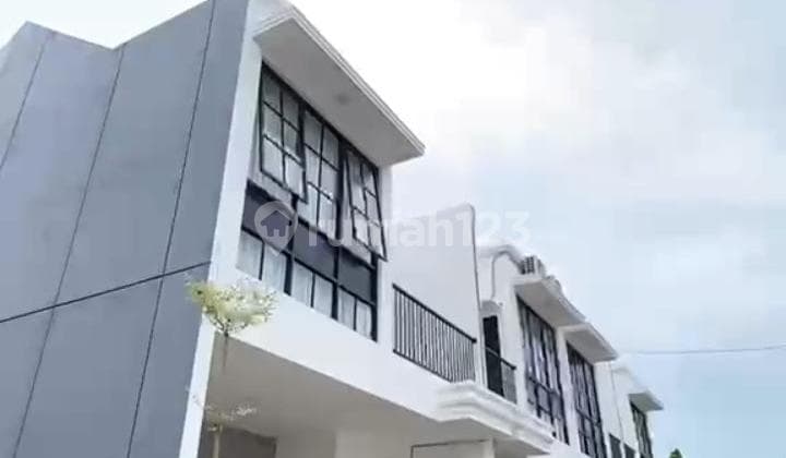 Rumah Murah 2 Lantai di Wiyung Surabaya Barat Free DP Free Biaya2