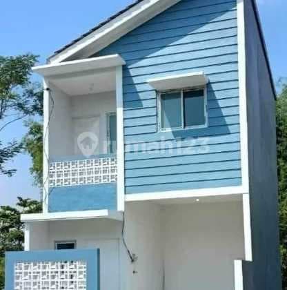 Dijual Cepat, Modern Townhouse 2 Singosari Malang