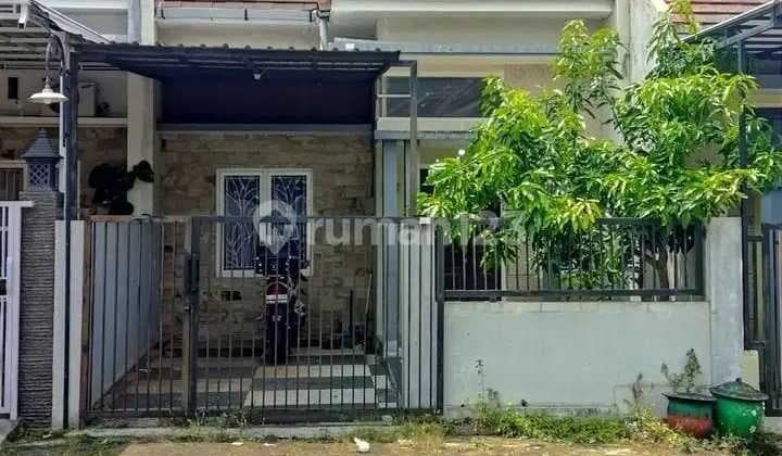Dijual Cepat!!! Rumah Di Kawasan Perumahan Elit Kondusif