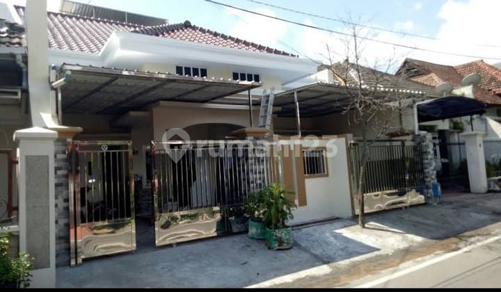 Guest House Aktiv Full Penghuni Bulanan Tahunan Lokasi Tengah Kota Malang