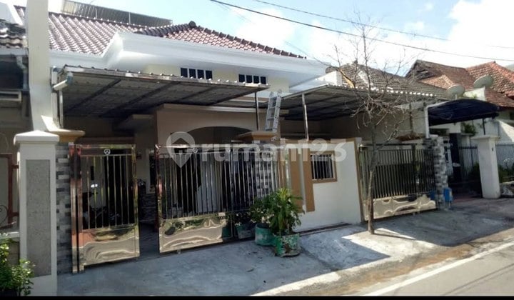 Guest House Aktiv Full Penghuni Bulanan Tahunan Lokasi Tengah Kota Malang
