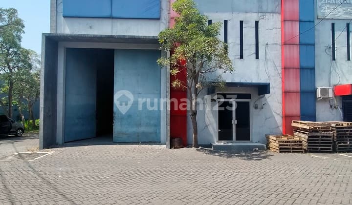Gudang Siap Pakai Di Komplek Pergudangan Buduran Akses Container
