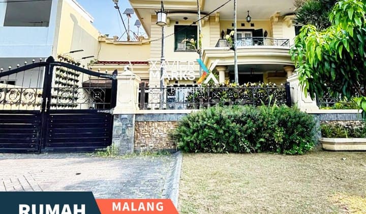 Dijual Rumah Luxury Limited Offer di Boulevard Araya Blimbing Malang