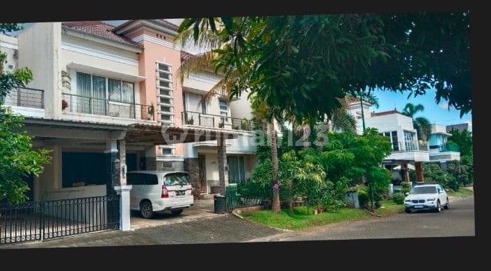 For Sale Luxury, Large, Nice House In Raffles Hills