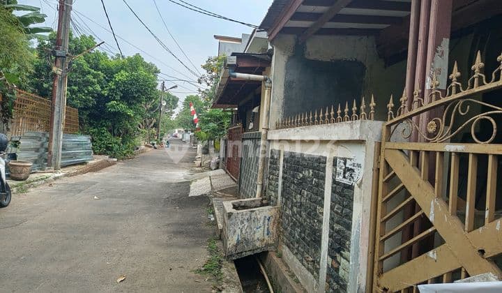 Dijua Lrumah Rusak 1 Lt Di Mega Cinere, Depok