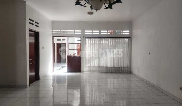 Rumah Disewa Terawat dan Nyaman di Area Pondok Hijau, Bandung 36