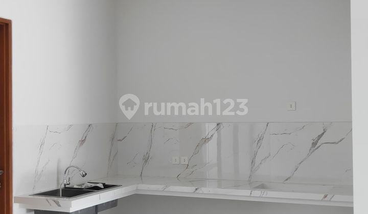 Dijual Rumah Luxury Muara Barat