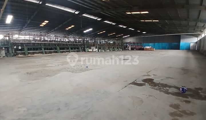 Warehouse for Rent, Large Enough for Containers in Nanjung - Lagadar, Bandung Regency 16