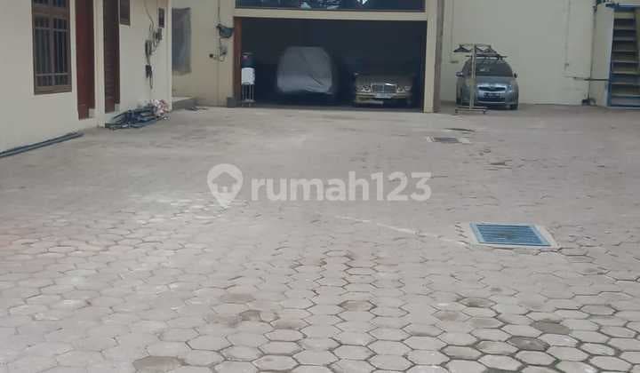 Dusewakan Gudang di Cikiwul Bantar Gebang Bekasi