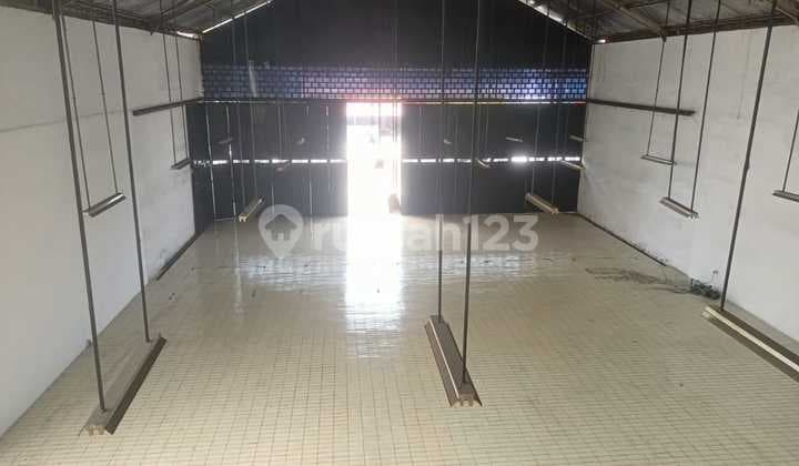 For Rent, Building Suitable for Warehouse or Culinary Business in Harapan Indah, Bekasi