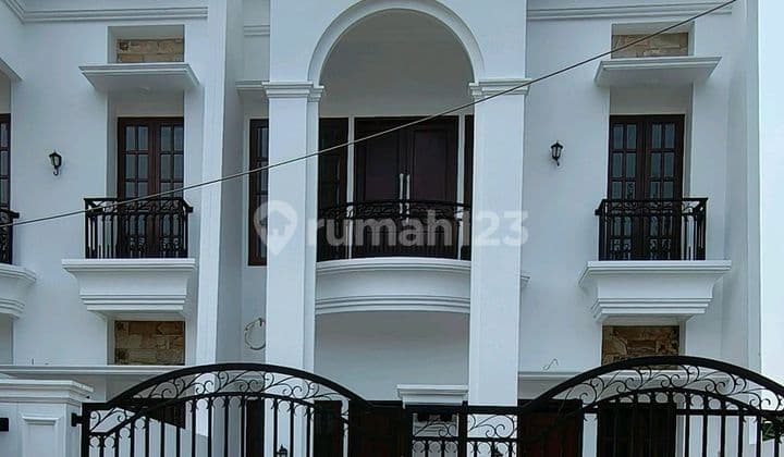 Jual Cepat Akses Jalan 3 Mobil Rumah Cantik Di Hook Dalam Komplek Di Duren Sawit Jakarta Timur Bagus Di Duren Sawit Shm Rumah