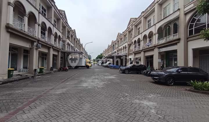 Dijual Ruko 3 Lantai di Galaxy Bekasi Selatan