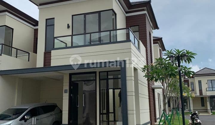 Rumah Siap Huni Di Lavon Swan City 2 Lantai Bagus