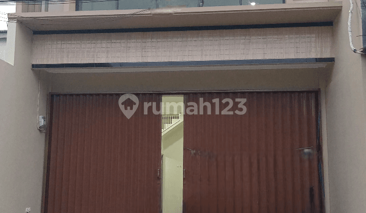 Ruko Bangunan Baru 2 1/3 Lt Di Poris Indah