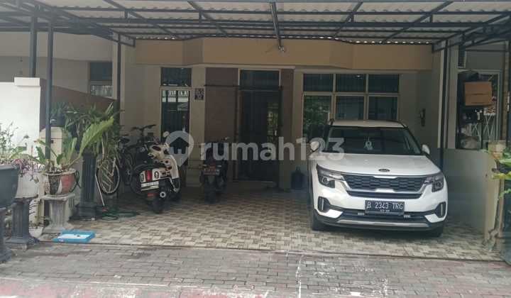 Dijual Cepat Rumah Modernland Cluster Gracia, Denagn Design Rumah Yang Bagus Dan Rapih
