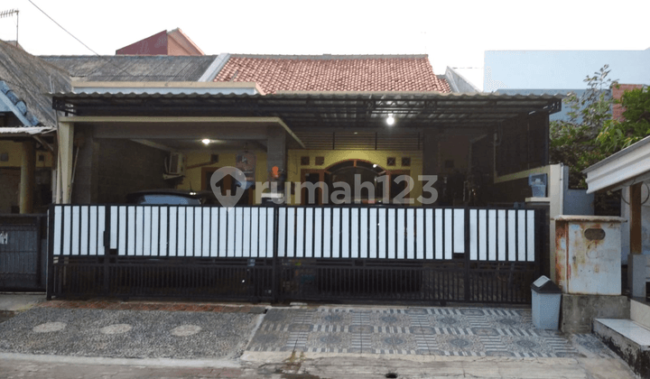 Rumah Siap Huni Di Taman Royal, Cluster Mahoni, Cipondoh - Tgr