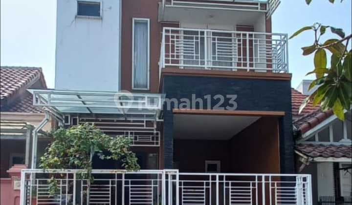 Rumah Full Renovasi & Furnised Di Kawasan Bebas Banjir Di Banjar Wijaya