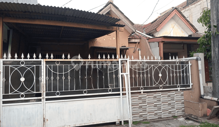 Rumah Di Perumahan Taman Royal, Cluster Akasia 3 Kota Tangerang