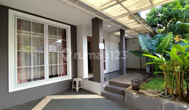 Rumah Cantik di Permata Bintaro Dekat Fresh Market, Stasiun Krl,Exit Toll