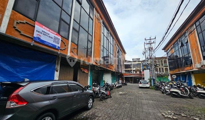 Ruko Premium 3 Lantai Disewakan, di Diponegoro, Denpasar Area