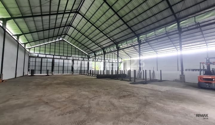 Gudang Baru Kuat dan Kokoh Disewakan, di Sukawati Gianyar Area
