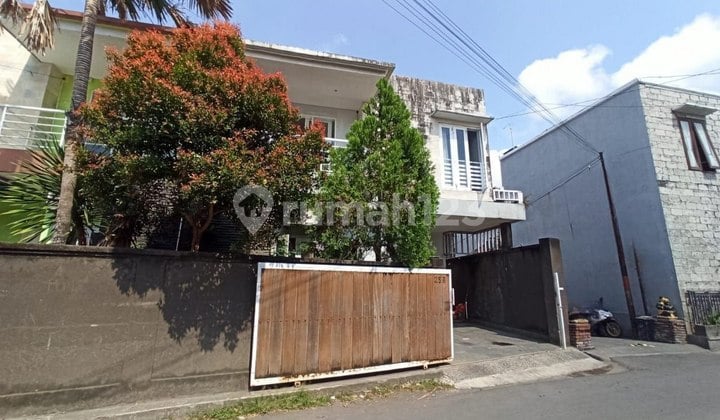 Rumah 3 Kamar Tidur Cantik Disewakan, di Gatsu Tengah, Denpasar Area