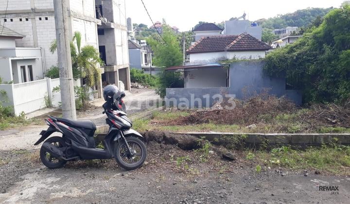 Land 1.3 Are with Good Road Access for Sale, in Kampial Nusa Dua Area