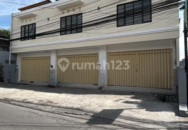 Ruko Baru Lokasi Premium Disewakan, di Dauhpuri Kelod, Denpasar Area