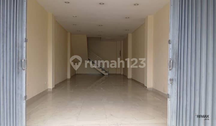 Ruko dengan Lokasi Super Bagus Disewakan, di Denpasar Utara Area