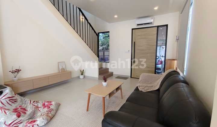 Rumah 2 Lantai di Bumi Puspitek Asri BSD City, Tangerang Selatan