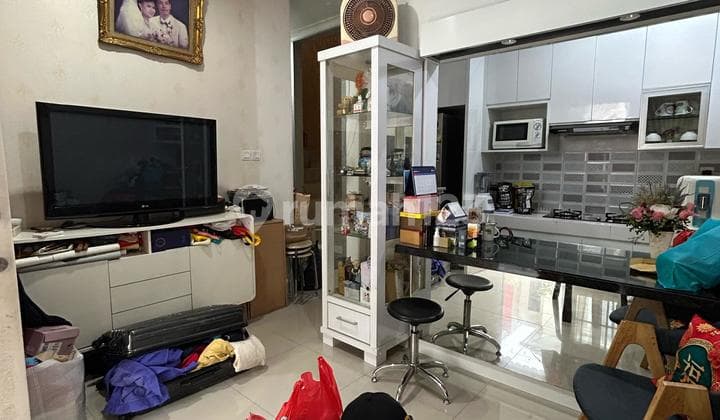 Rumah Semi Furnished di Cluster Malibu Gading Serpong, Tangerang