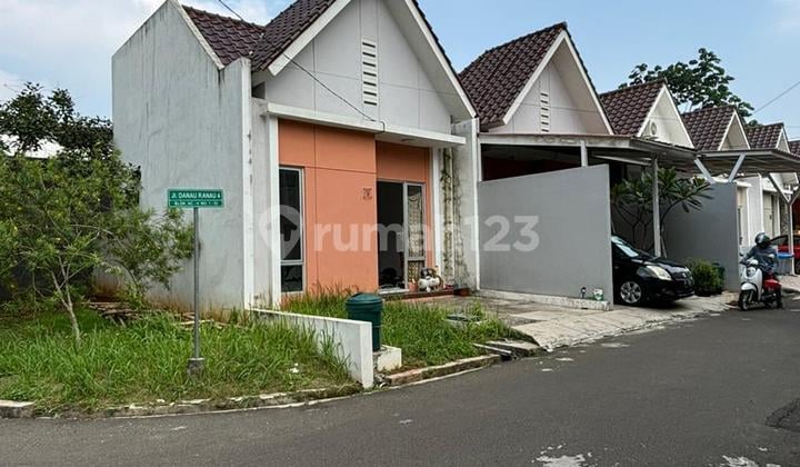 Rumah Lokasi Strategis di Cluster Catalina Gading Serpong, Tangerang