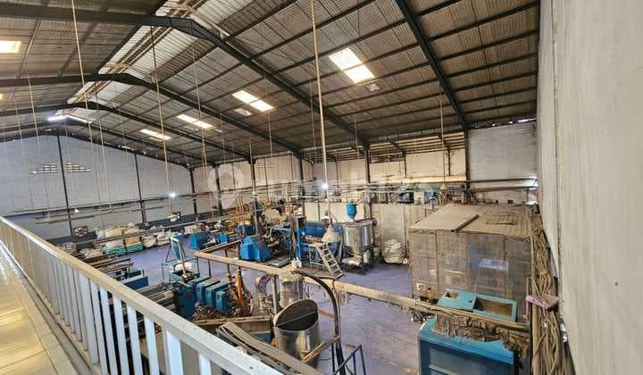Dijual Gudang Ada Kantor& Mess Karyawan Strategis di Dadap, Tangerang